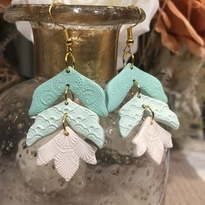 Boho Floral Earrings - Custom Made🌟